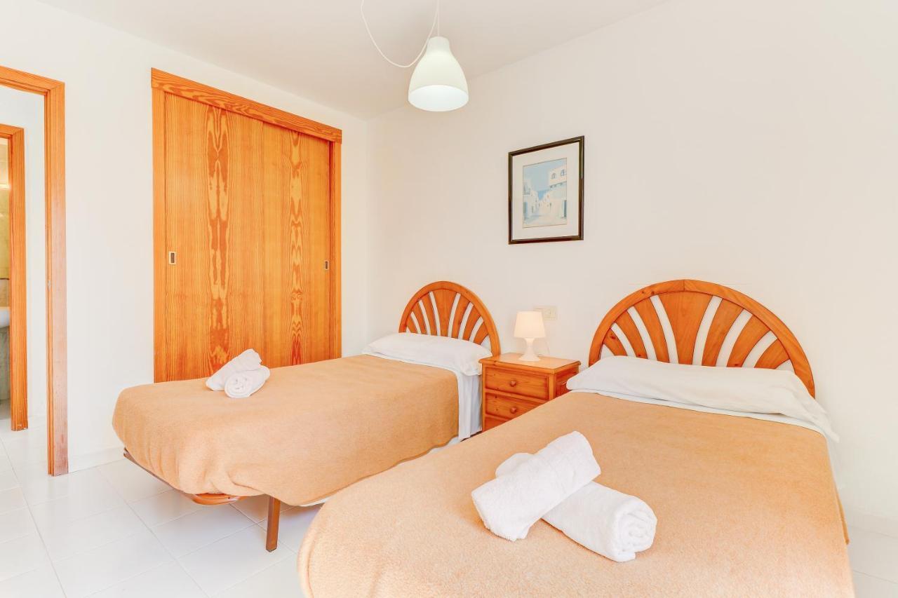 Apartamentos Llevant Port de Pollença Esterno foto
