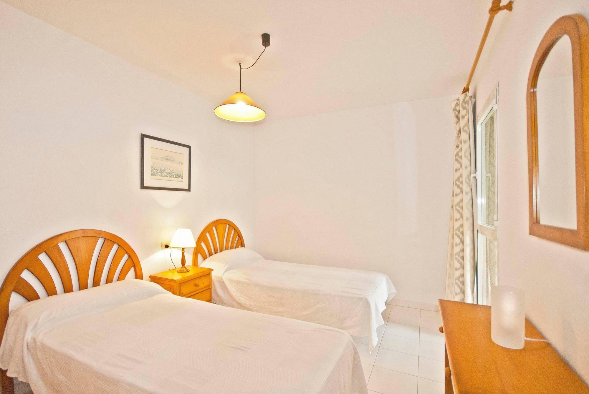 Apartamentos Llevant Port de Pollença Esterno foto